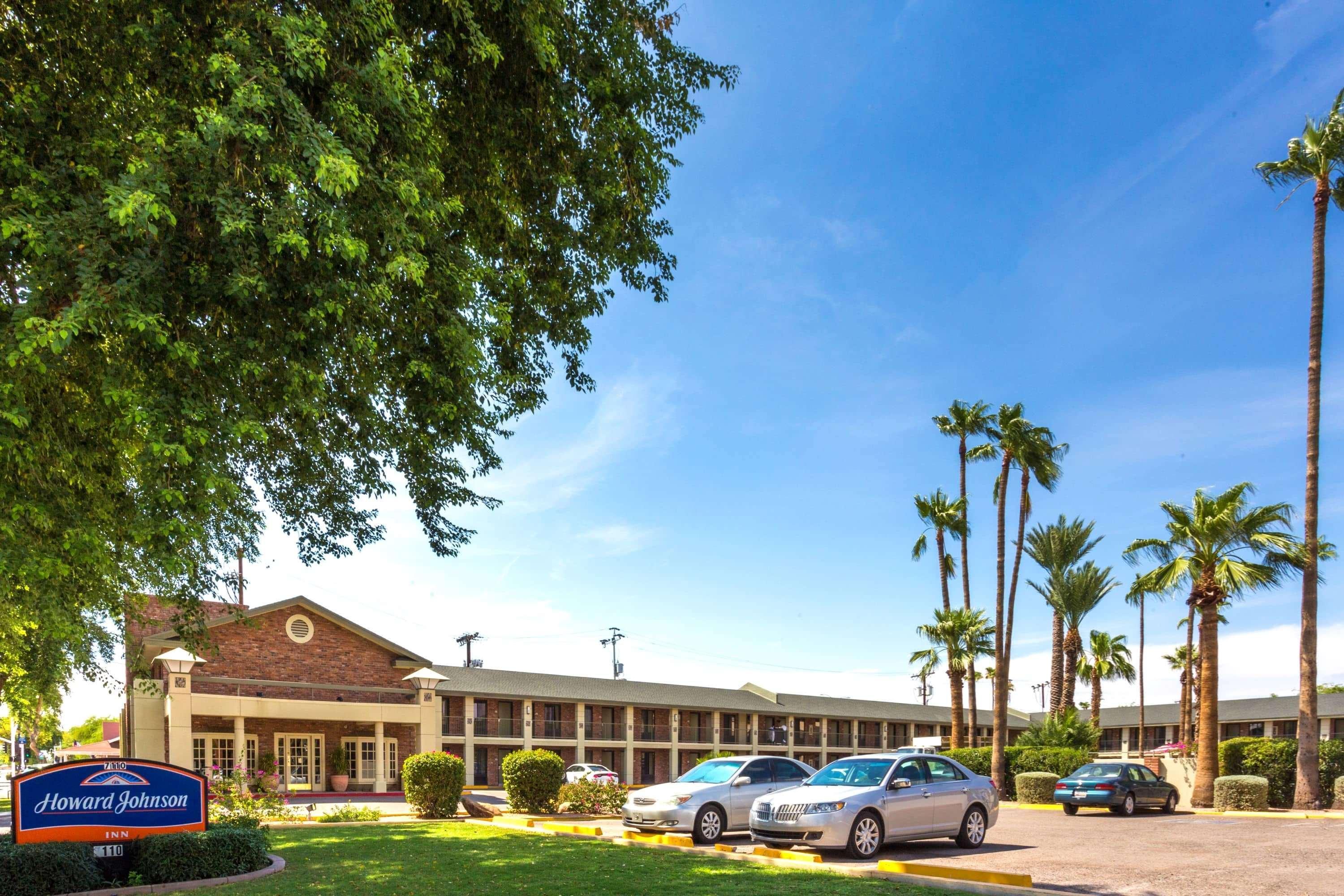 Howard Johnson By Wyndham Scottsdale Old Town Eksteriør bilde