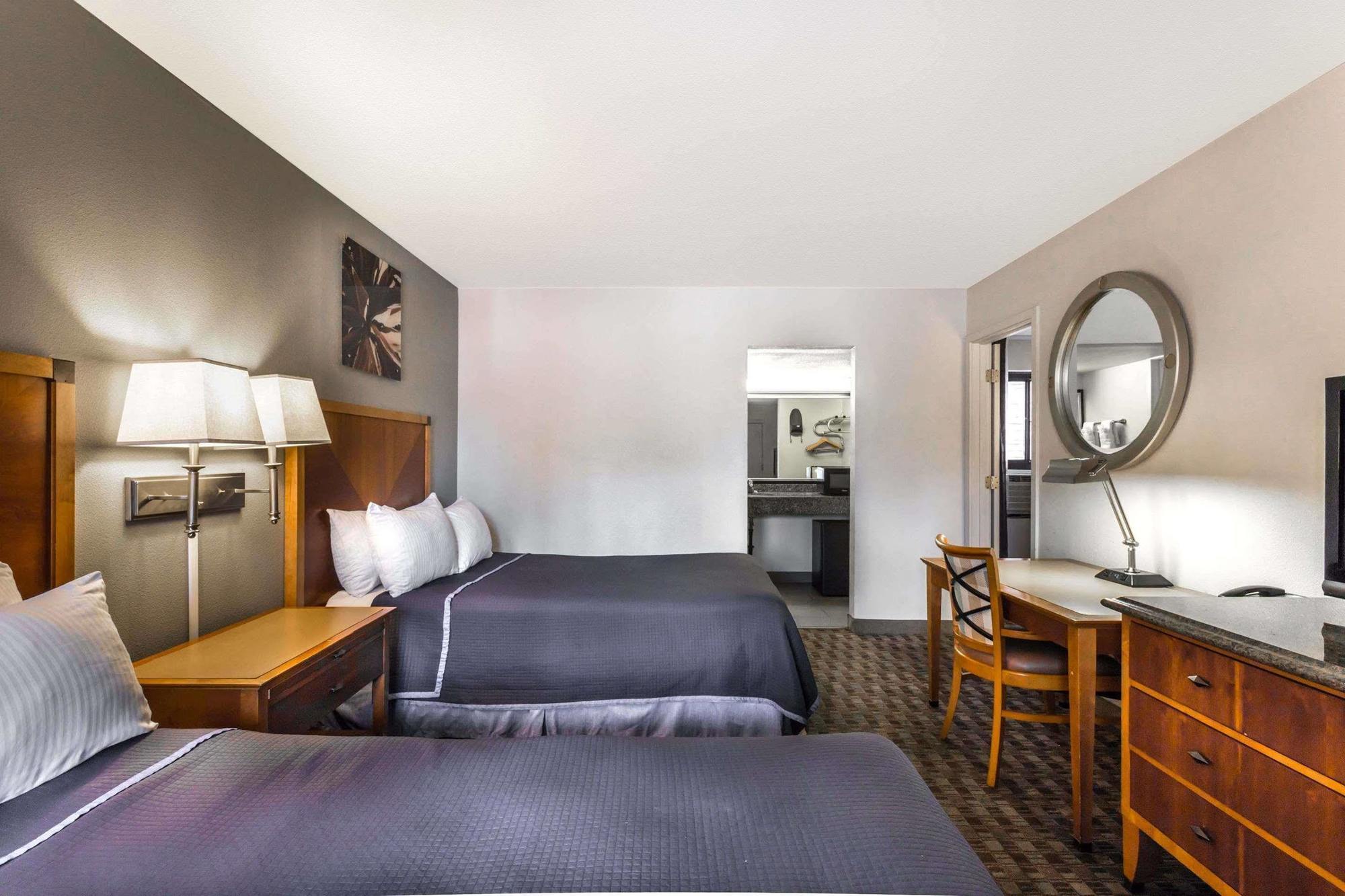 Howard Johnson By Wyndham Scottsdale Old Town Eksteriør bilde